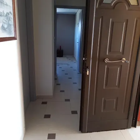 ταξιδιώτες Travellers Apartament *